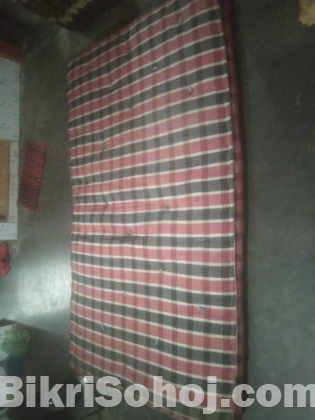 জাজিম বিক্রি হবে